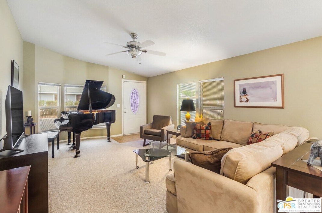 239 Settles Dr, Cathedral City, CA 92234