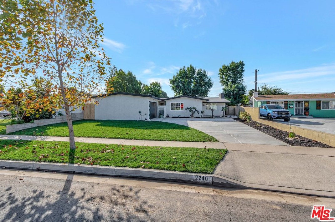 2240 Gregory Ln, La Habra, CA 90631