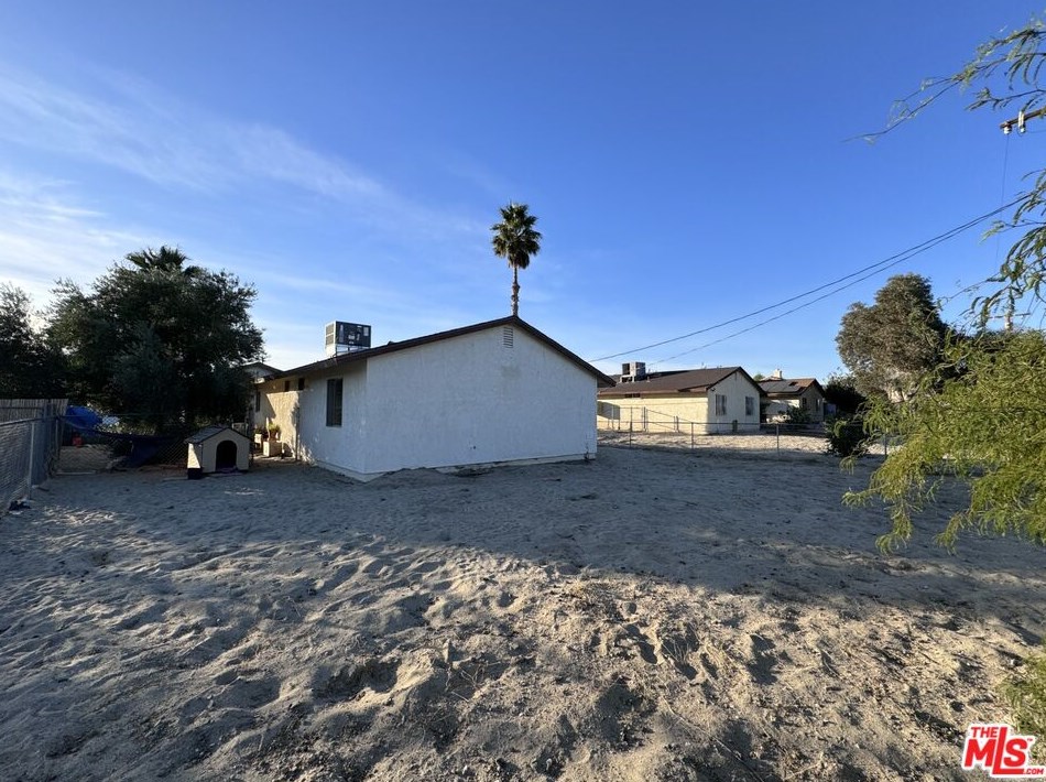 16490 Avenida Monteflora, Desert Hot Springs CA  92240-9094 exterior