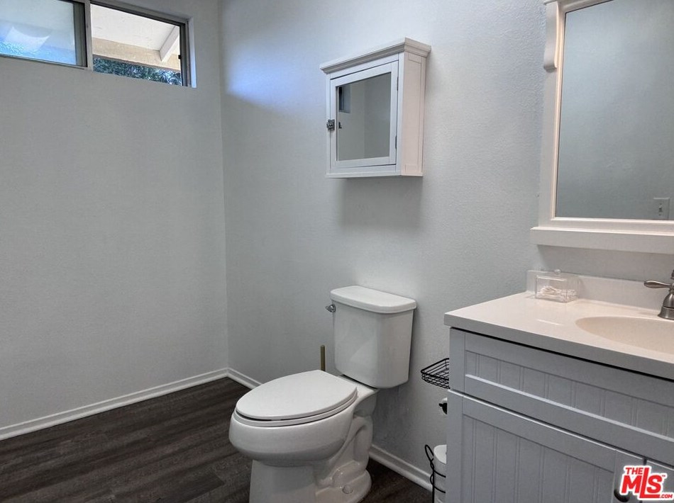 16490 Avenida Monteflora, Desert Hot Springs CA  92240-9094 exterior