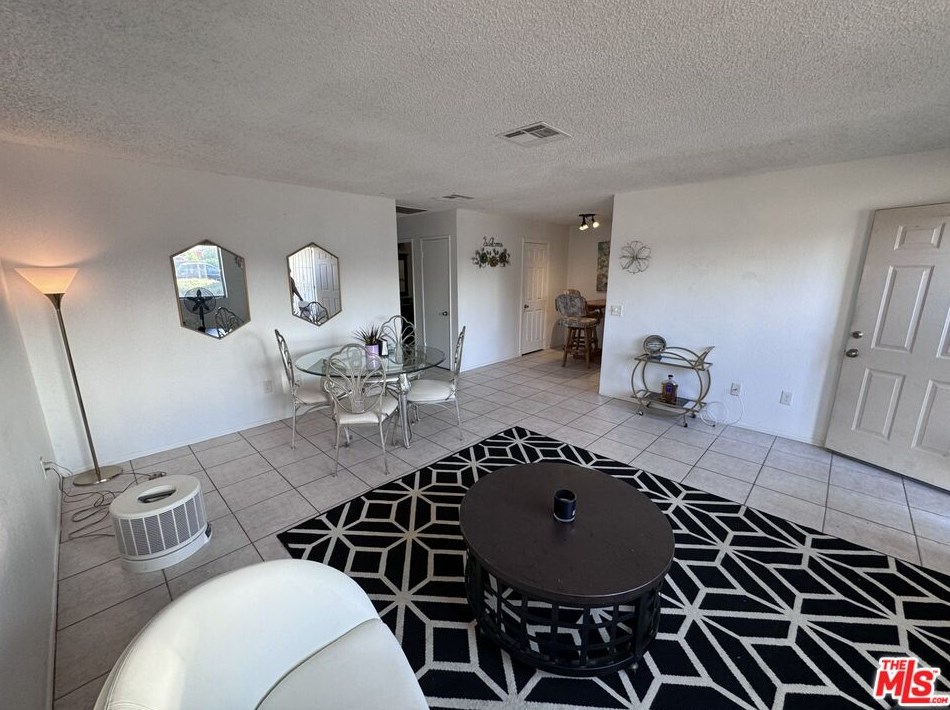 16490 Avenida Monteflora, Desert Hot Springs CA  92240-9094 exterior