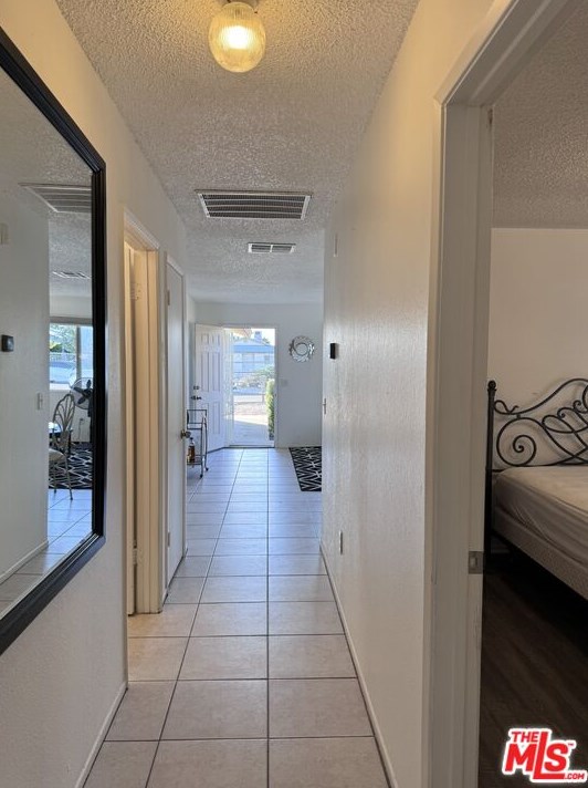 16490 Avenida Monteflora, Desert Hot Springs CA  92240-9094 exterior