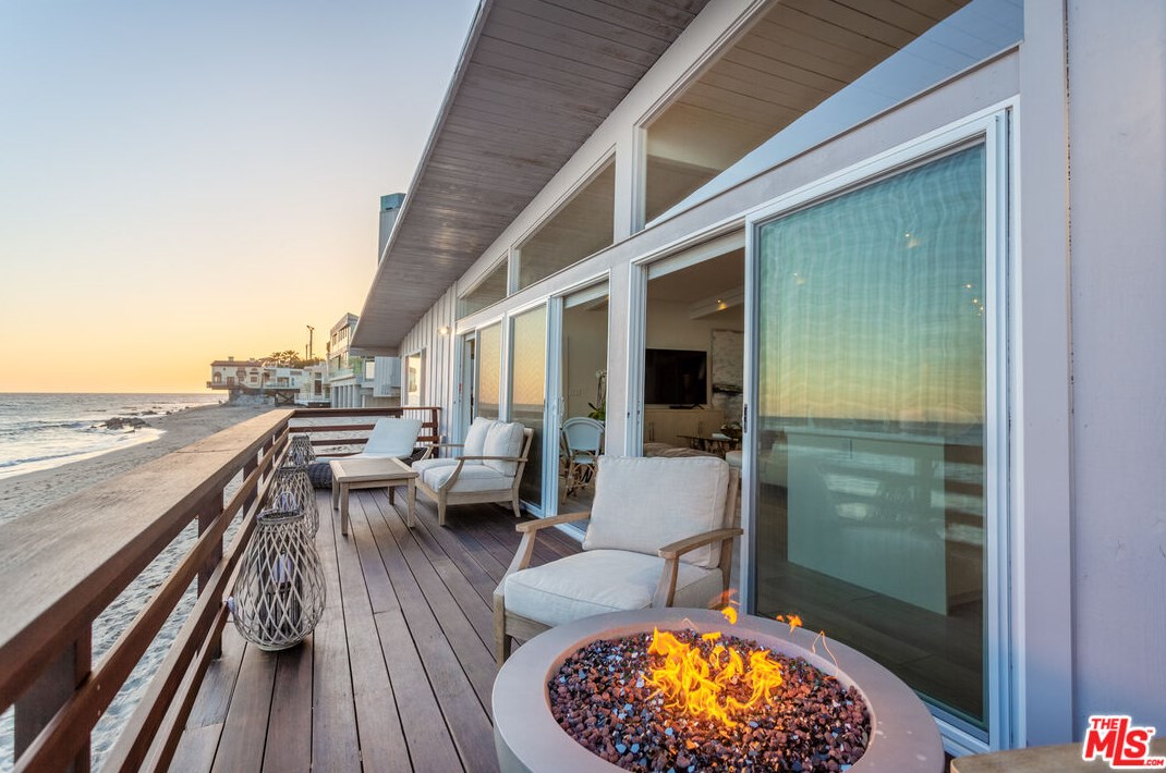 24246 Malibu Rd, Malibu, CA 90265