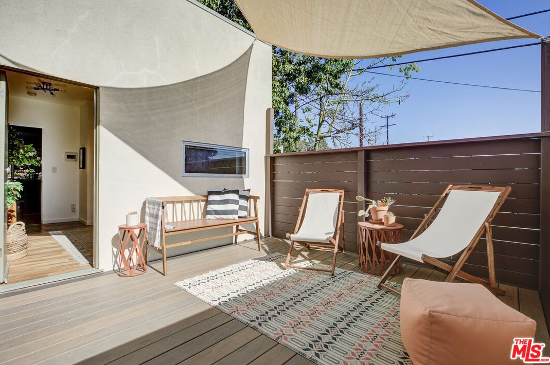 5740 Meridian St, Los Angeles CA  90042-2641 exterior