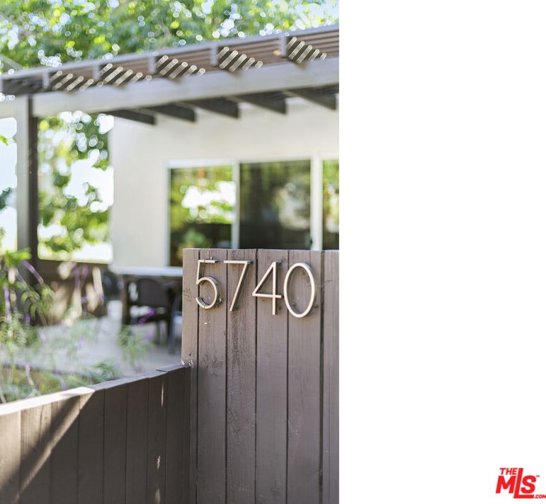 5740 Meridian St, Los Angeles CA  90042-2641 exterior