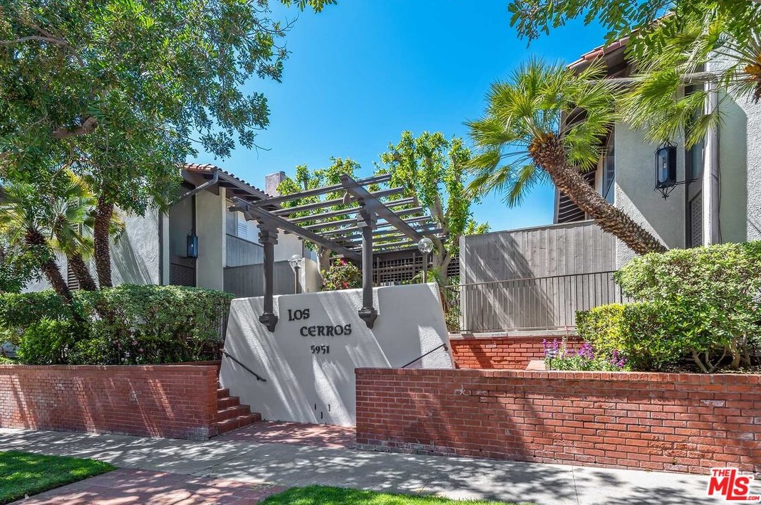 5951 Canterbury Dr, Los Angeles CA  90230-6757 exterior