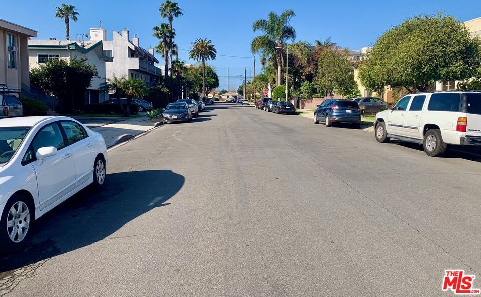 12769 Matteson Ave, Los Angeles CA  90066-4020 exterior
