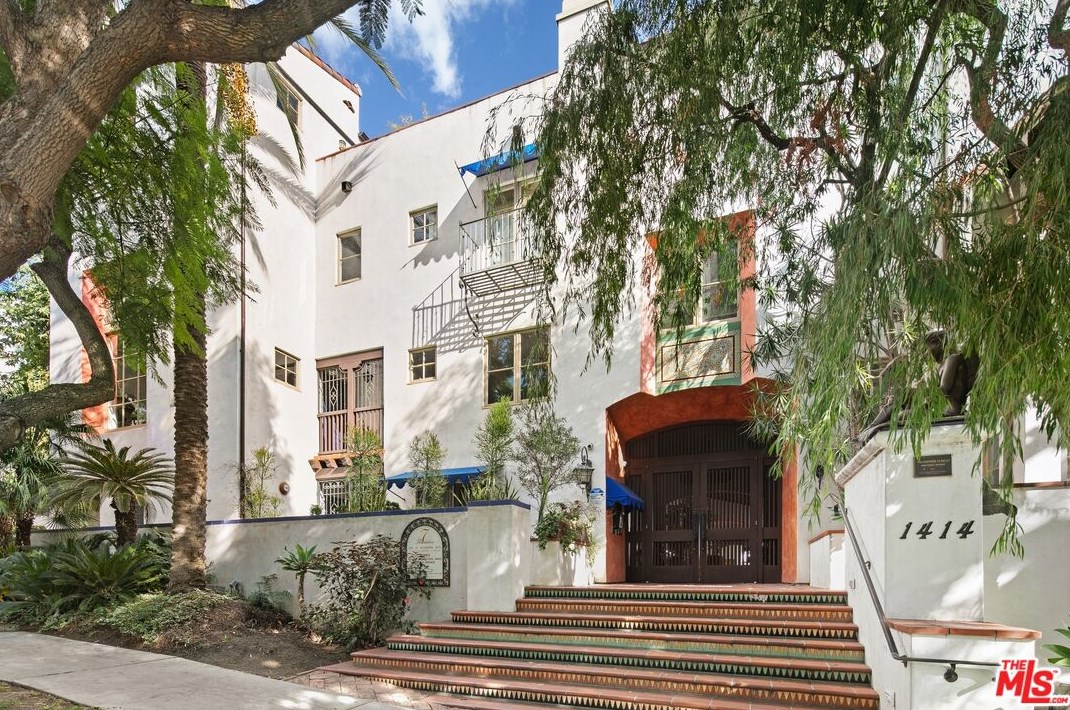 1414 Harper Ave, Los Angeles CA  90046-8430 exterior