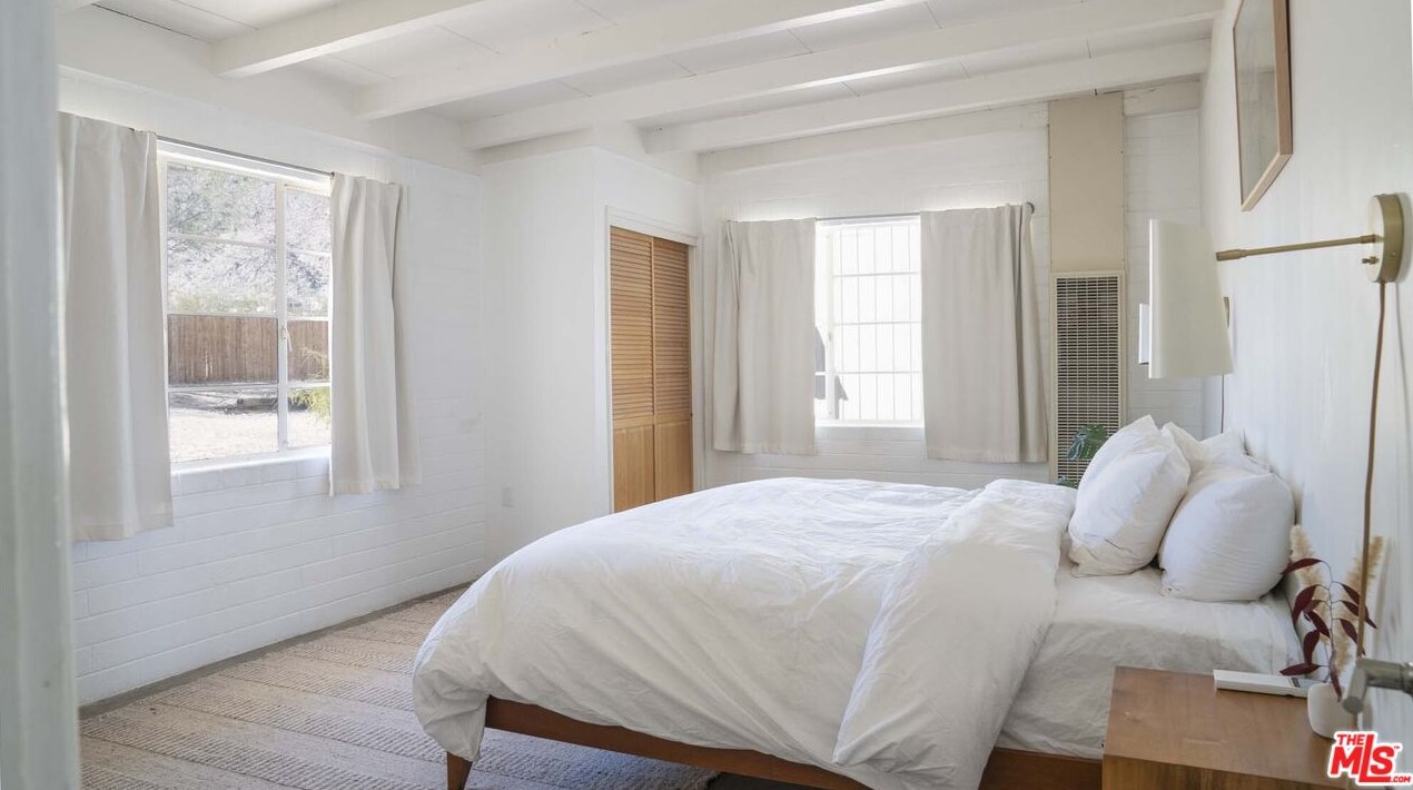 4696 Joshua Cove Dr, Joshua Tree CA  92252-1548 exterior