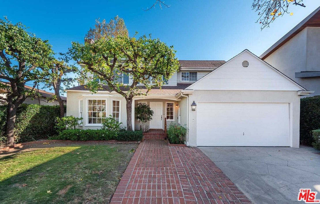 11420 Albata St, Los Angeles, CA 90049-3404