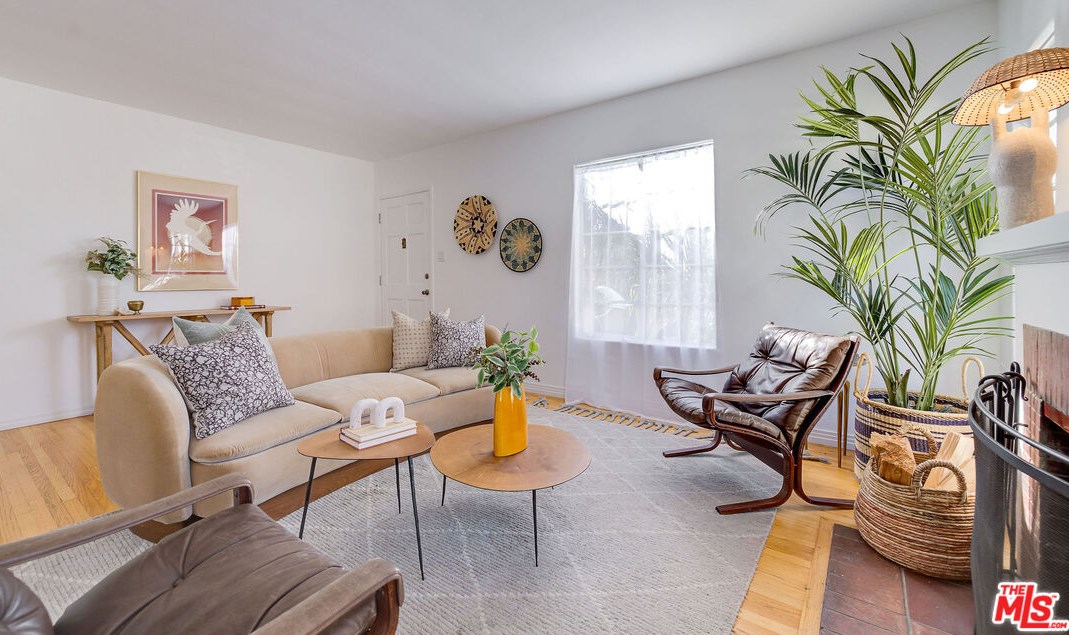 11358 Hannum Ave, Los Angeles CA  90230-6129 exterior