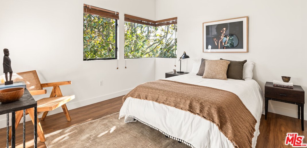 11959 Charnock Rd, Los Angeles CA  90066-2843 exterior