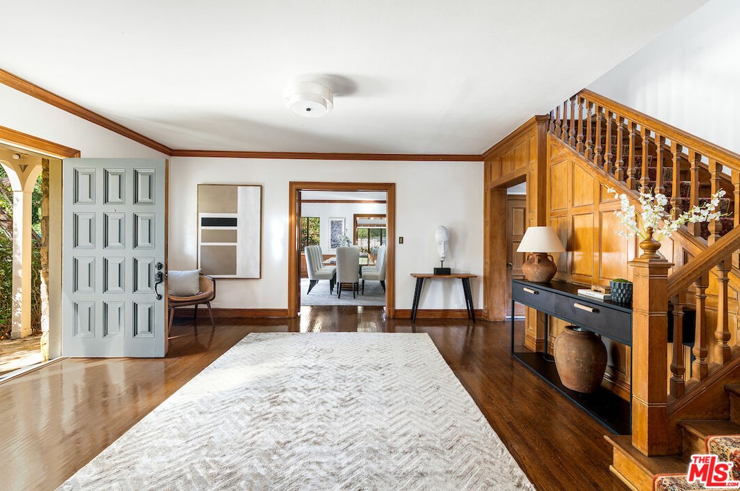 918 N Whittier Dr, Beverly Hills, CA 90210