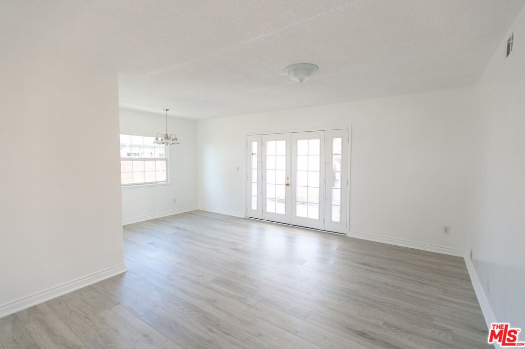 1109 Dover St, Glendora, CA 91740-5313