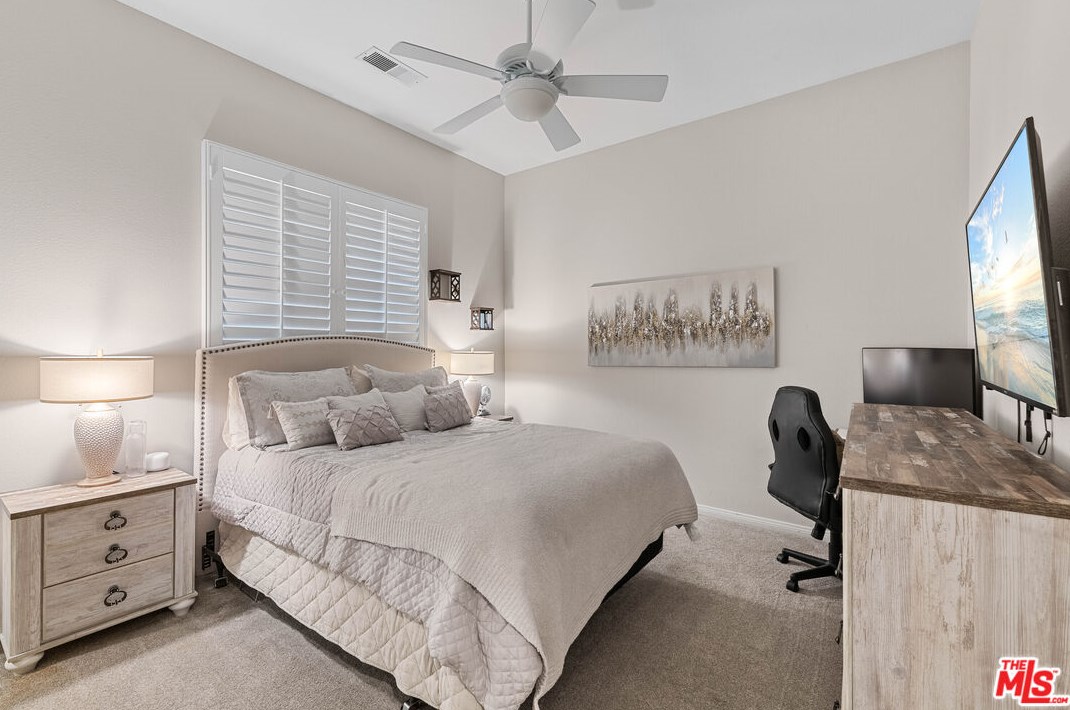 34 Calle La Reina, Rancho Mirage CA  92270-4100 exterior
