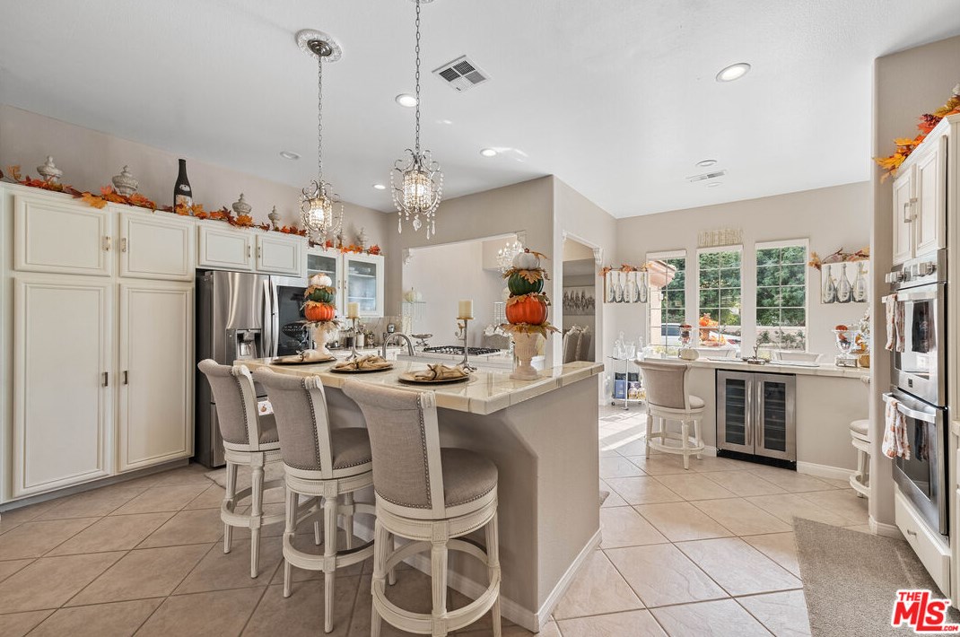 34 Calle La Reina, Rancho Mirage CA  92270-4100 exterior