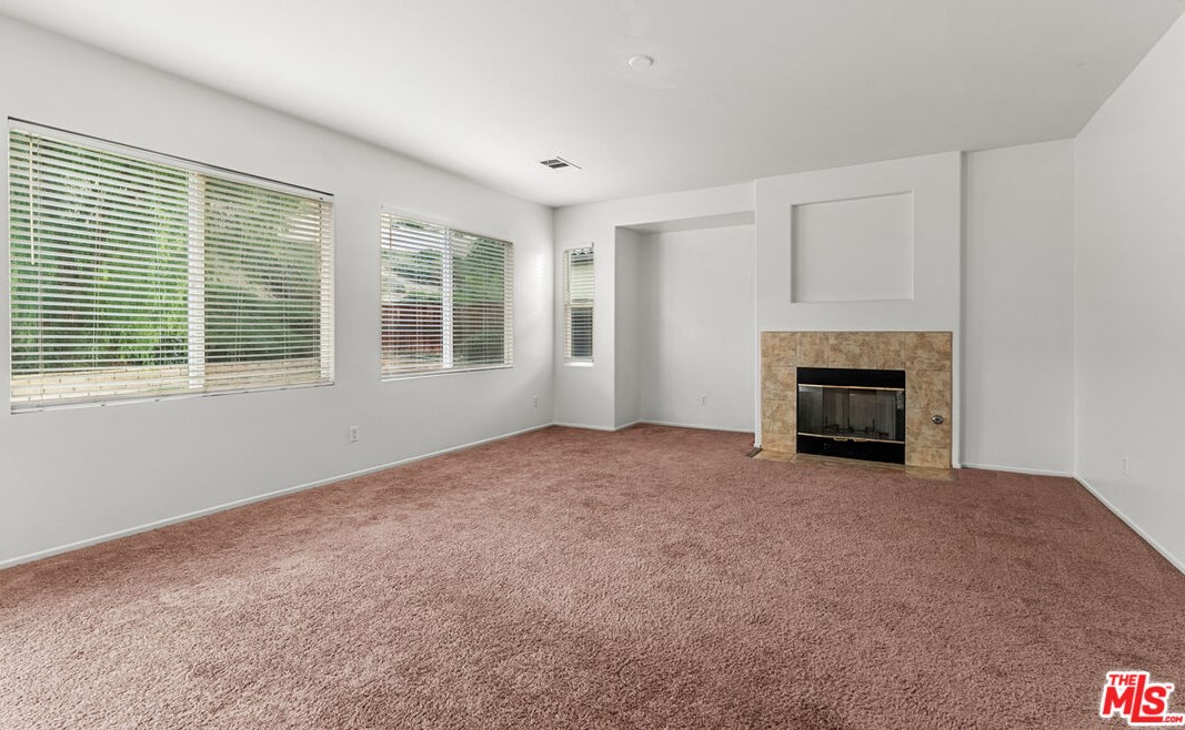 28921 Avalon Ave, Moreno Valley CA  92555-7056 exterior