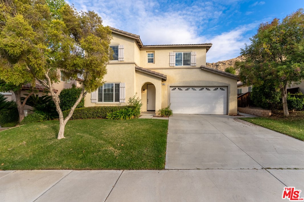 28921 Avalon Ave, Moreno Valley, CA 92555-7056