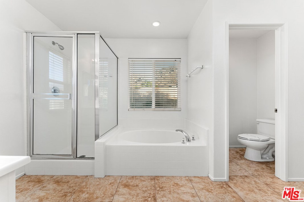 28921 Avalon Ave, Moreno Valley CA  92555-7056 exterior