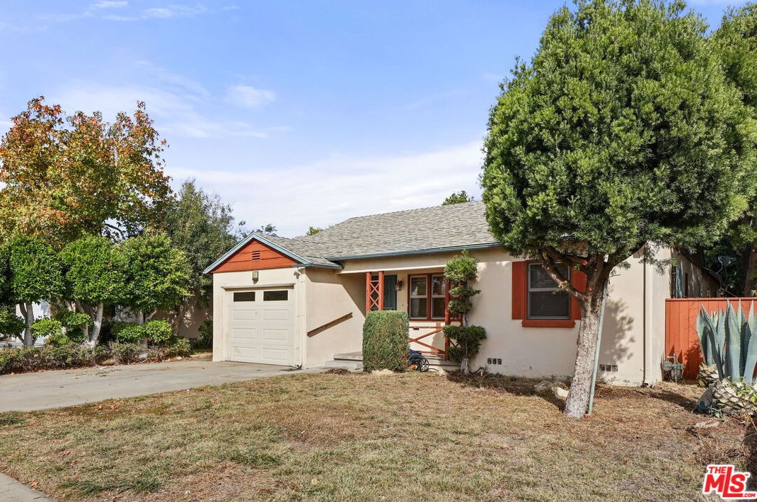 4706 Sanford Dr, Los Angeles, CA 90230-5875