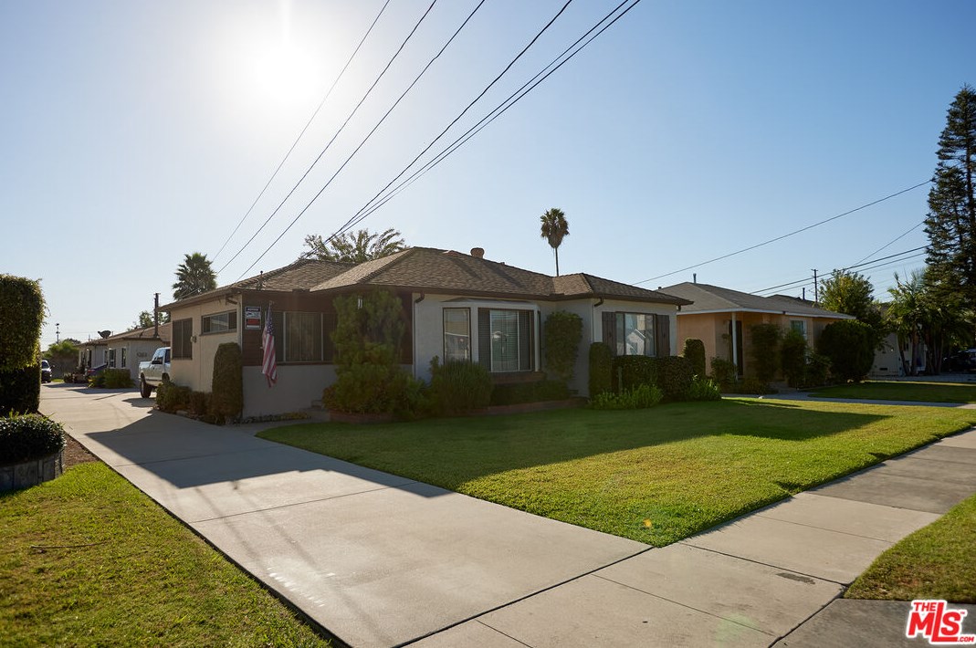 8340 Luxor St, Downey, CA 90241