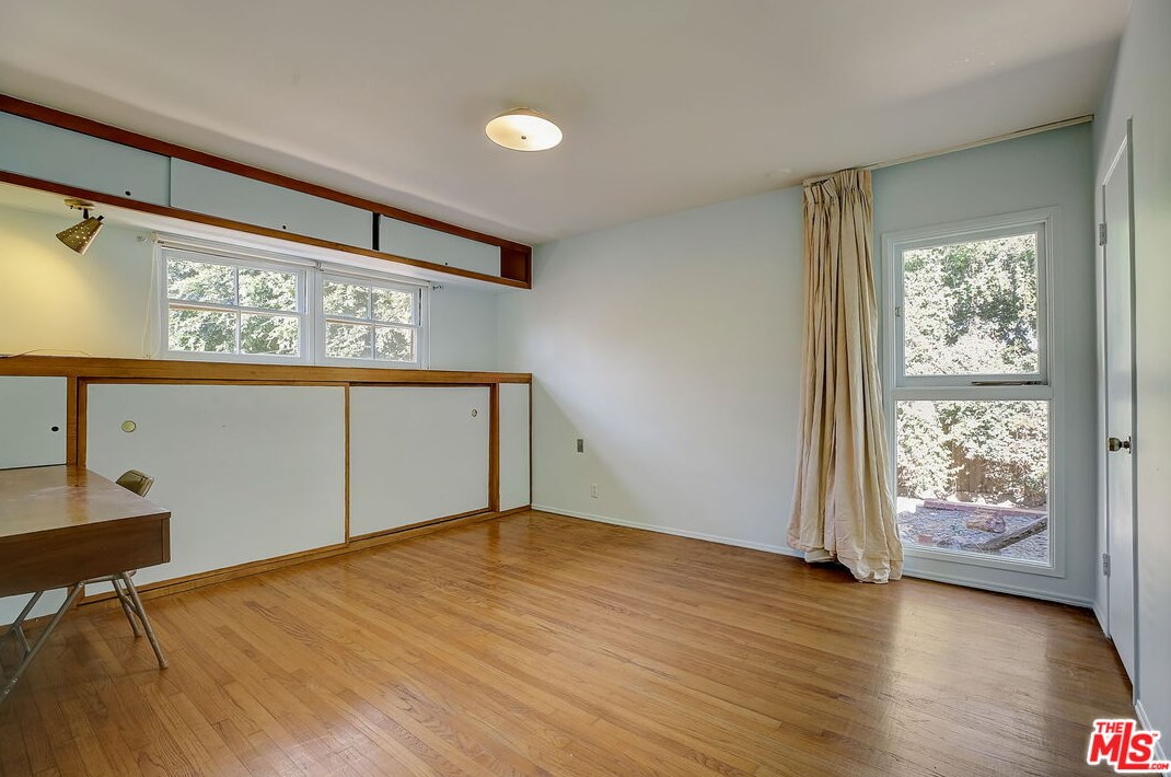 2738 Dunleer Pl, Los Angeles CA  90064-4305 exterior