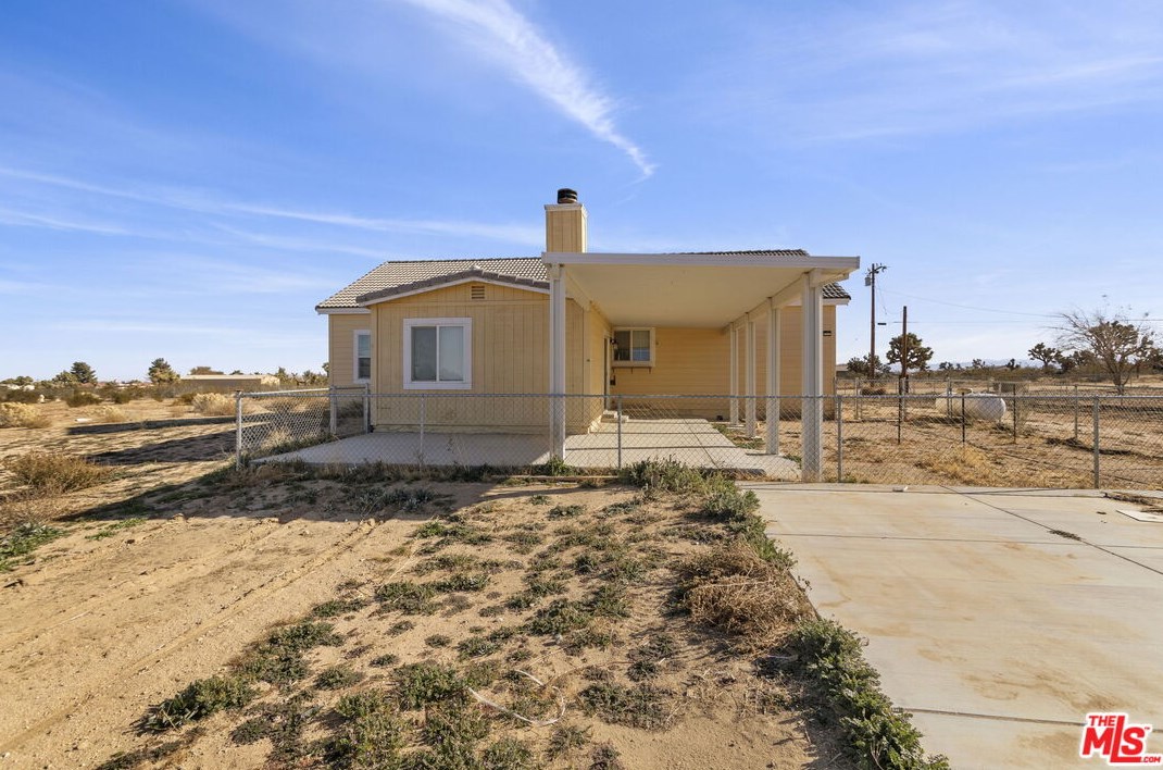 13072 Anderson Ranch Rd, Phelan CA  92371-4315 exterior