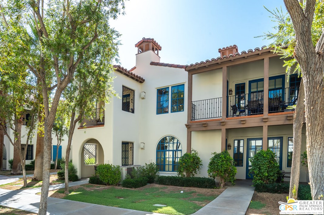 48668 Legacy Dr, La Quinta, CA 92253
