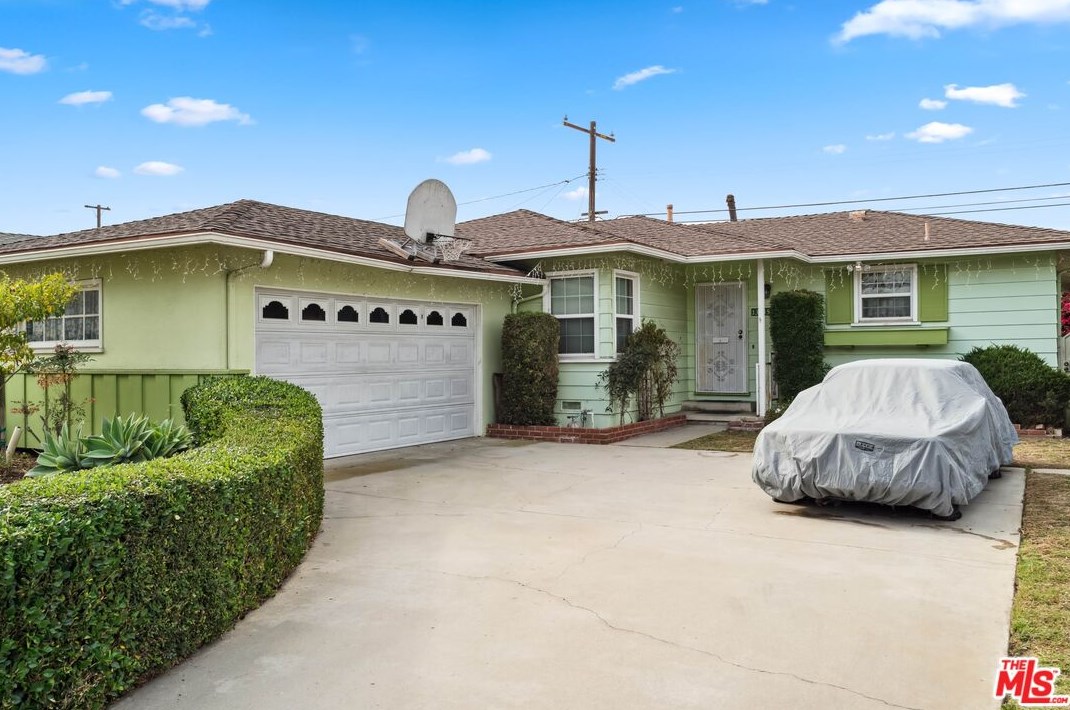 13215 Gramercy Pl, Gardena, CA 90249