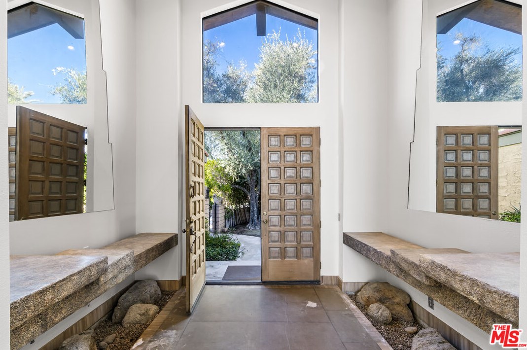 17 Lincoln Pl, Rancho Mirage, CA 92270-1928