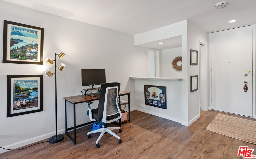 5411 Tyrone Ave #208, Van Nuys, CA 91401