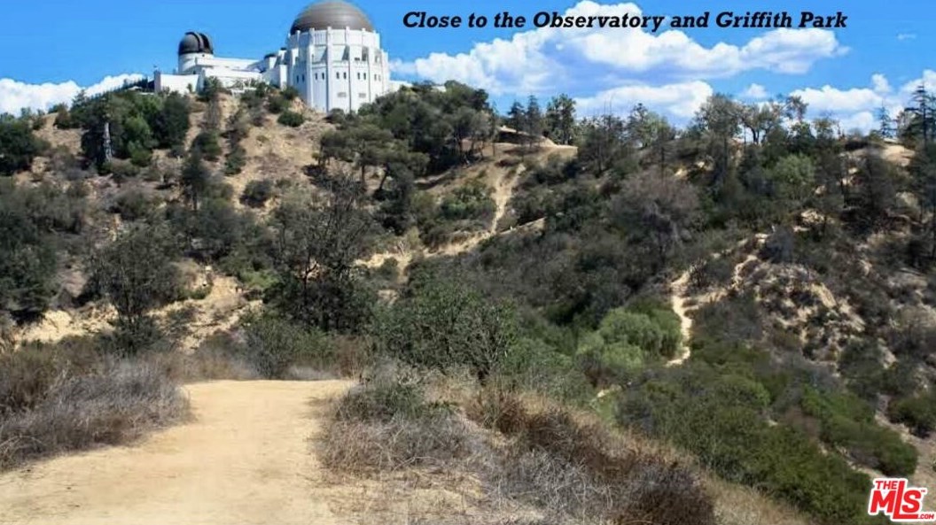 1757 Vista Del Mar Ave, Los Angeles CA  90028-5307 exterior
