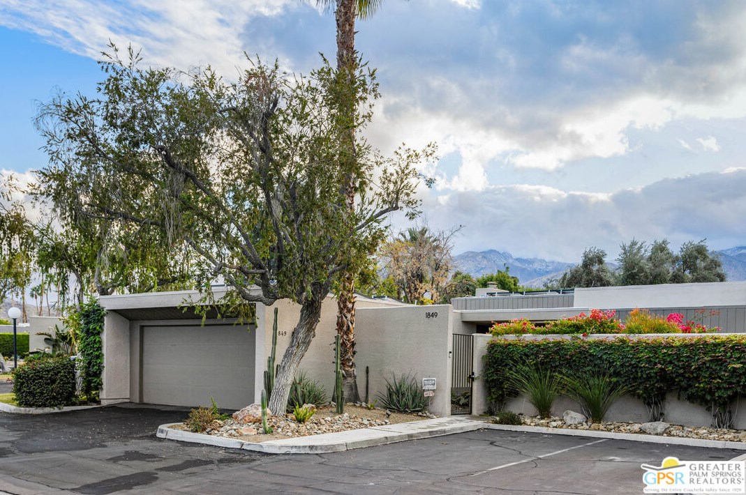 1849 La Paloma, Palm Springs, CA 92264-9250