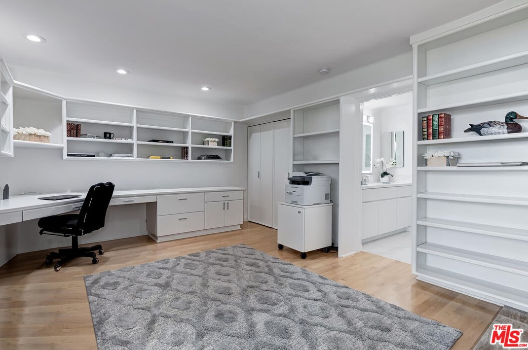 2183 Century Woods Way, Los Angeles CA  90067-6308 exterior