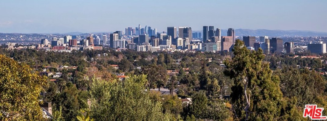 1822 Westridge Rd, Los Angeles CA  90049-1231 exterior