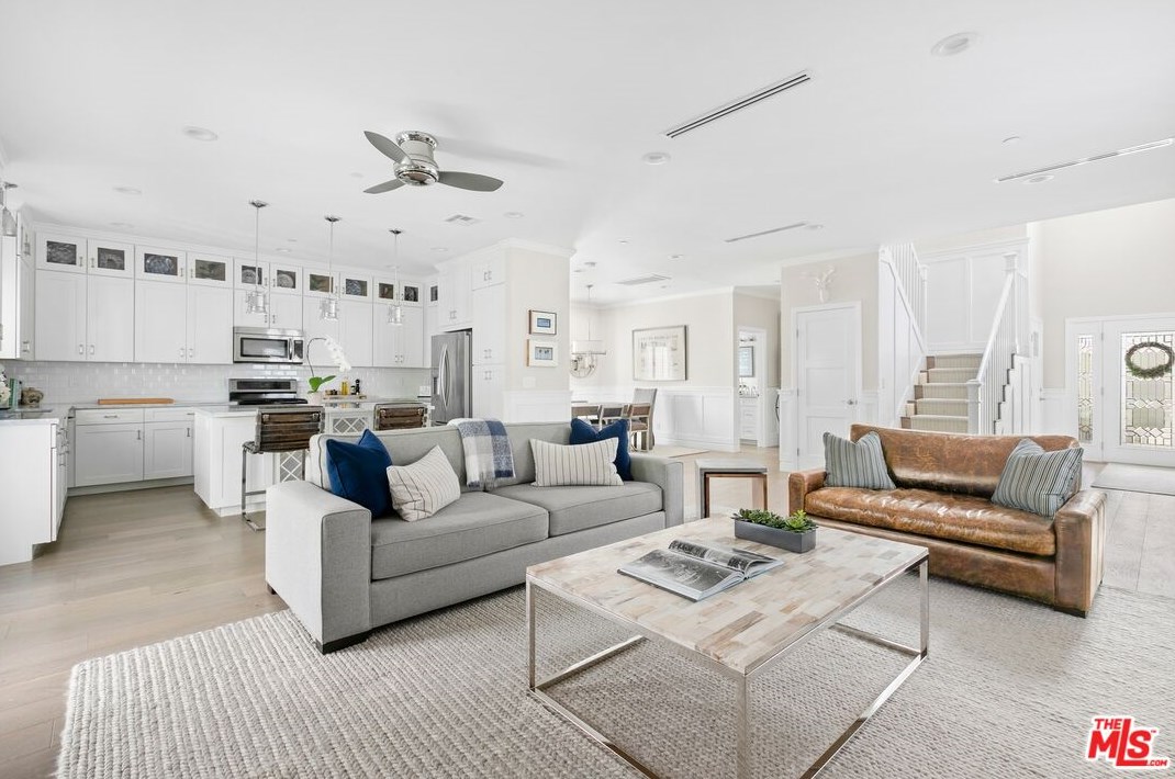 12302 Allin St, Los Angeles CA  90230-5809 exterior