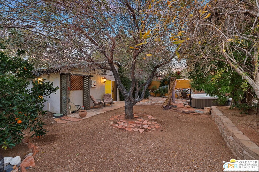 12950 Deodar Ave, Desert Hot Springs CA  92240-6653 exterior