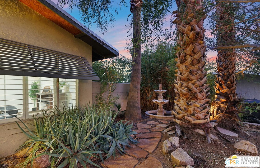 12950 Deodar Ave, Desert Hot Springs CA  92240-6653 exterior