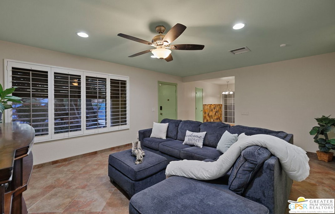 12950 Deodar Ave, Desert Hot Springs CA  92240-6653 exterior