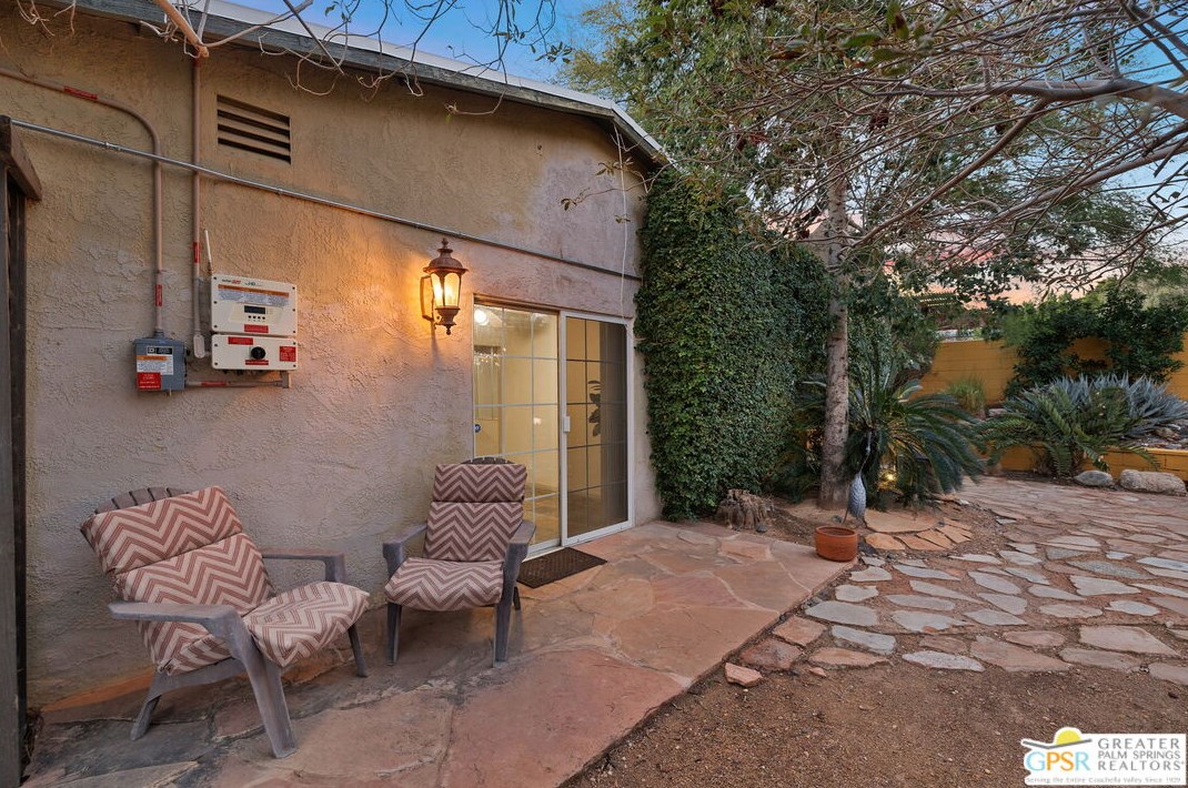 12950 Deodar Ave, Desert Hot Springs CA  92240-6653 exterior