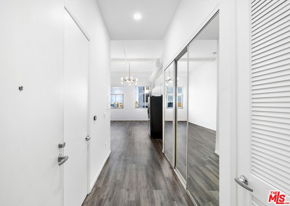 175 S Lake Ave #412, Pasadena, CA 91101