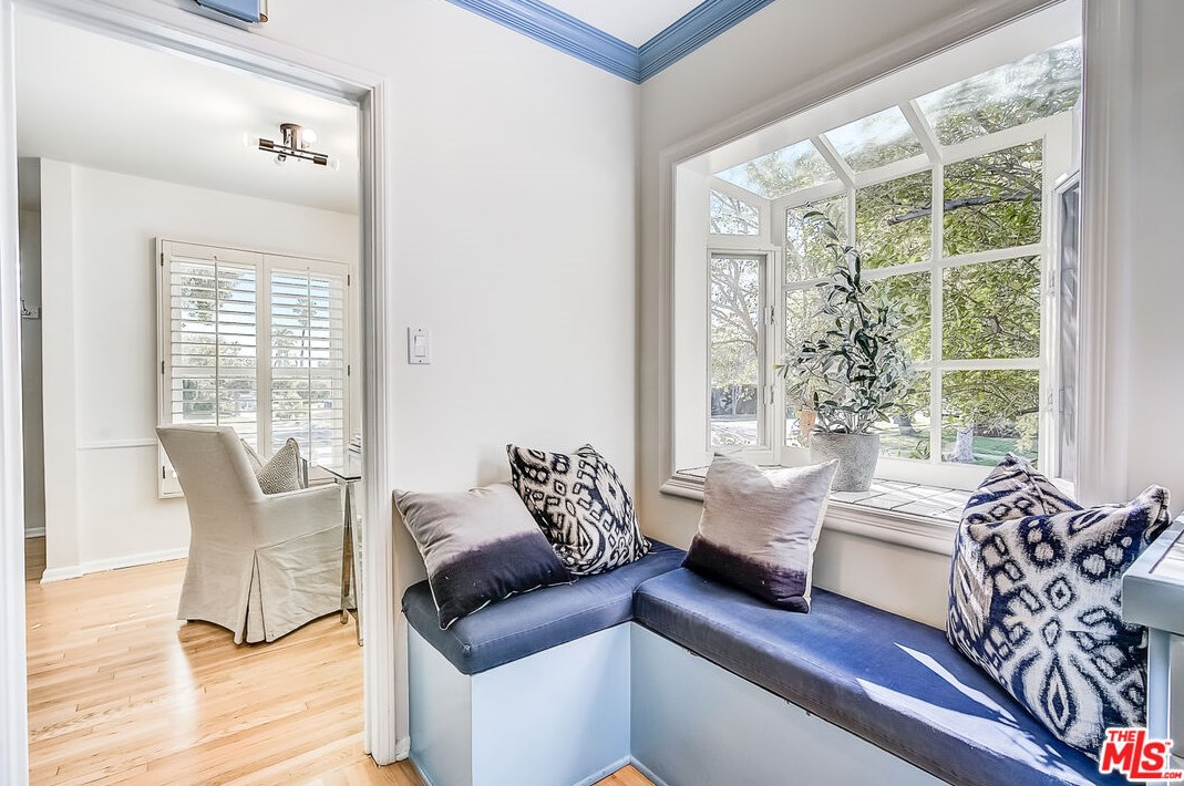 12627 Rose Ave, Los Angeles CA  90066-1519 exterior