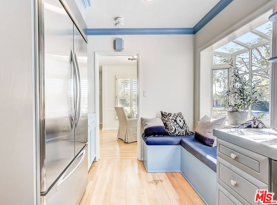 12627 Rose Ave, Los Angeles CA  90066-1519 exterior