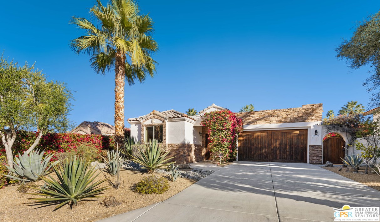 45530 Ocotillo Dr, Palm Desert, CA 92260-4625