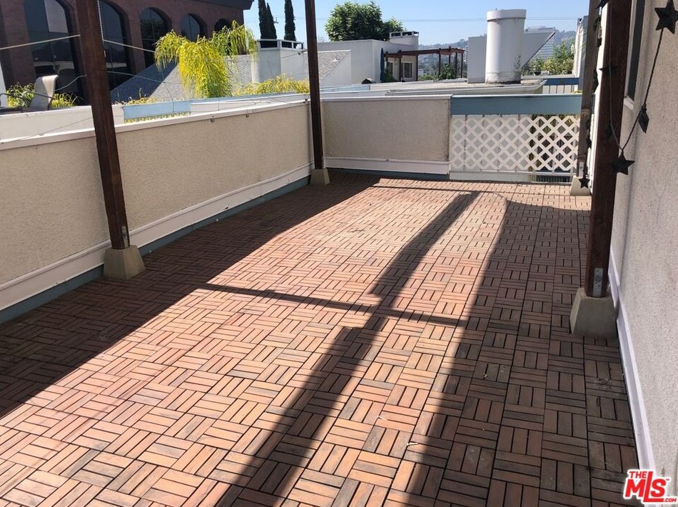 15325 Magnolia Blvd Apt 306, Van Nuys, CA 91403