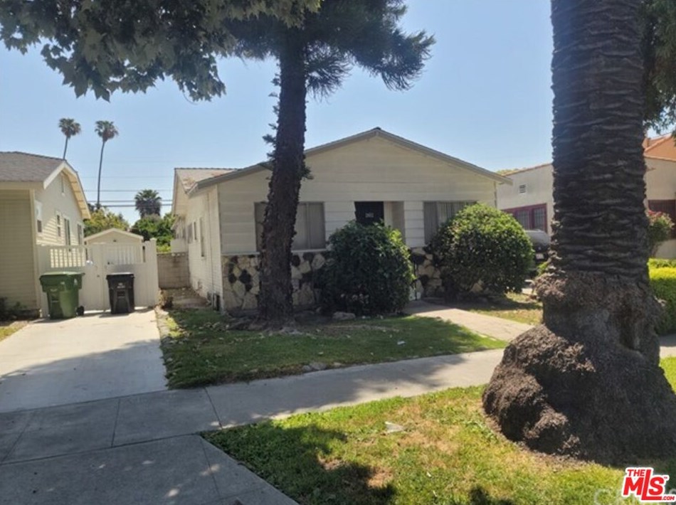 2652 Palm Grove Ave, Los Angeles CA  90016-1632 exterior