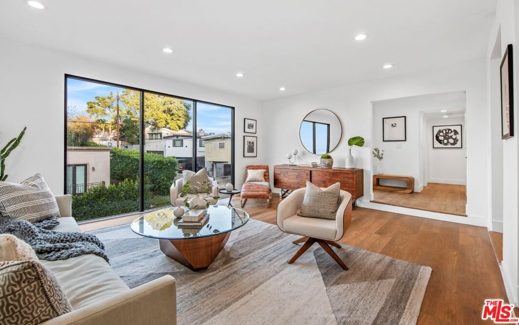 6845 Pacific View Dr, Los Angeles, CA 90068-1831