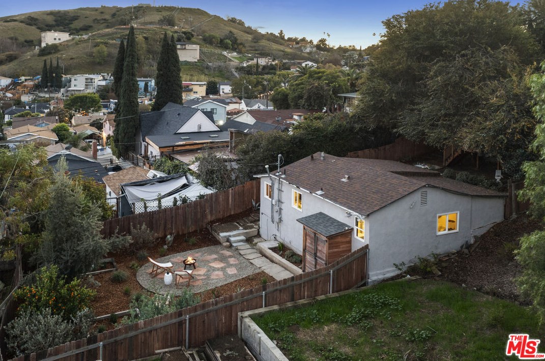3206 Betty Dr, Los Angeles, CA 90032-2006