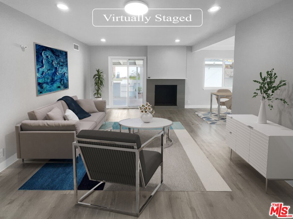 14967 Oakbury Dr, La Mirada, CA 90638-4557