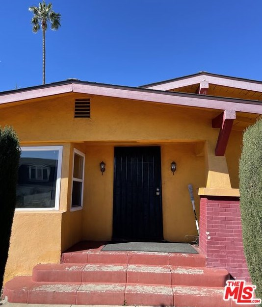 743 Alexandria Ave, Los Angeles, CA 90029-2548